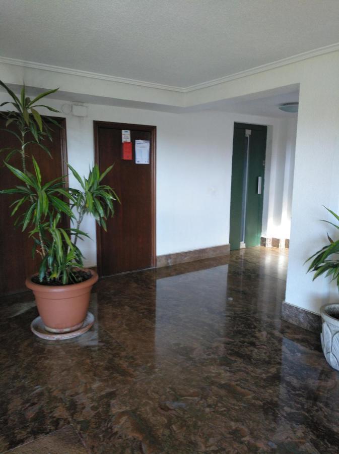 Apartamento Sobrevilla SDR IV Santander Bagian luar foto